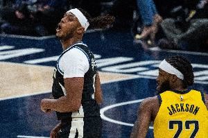 阴阳怪气点谁呢!特纳:不反感锦标赛球场 看着比黄色顺眼多了